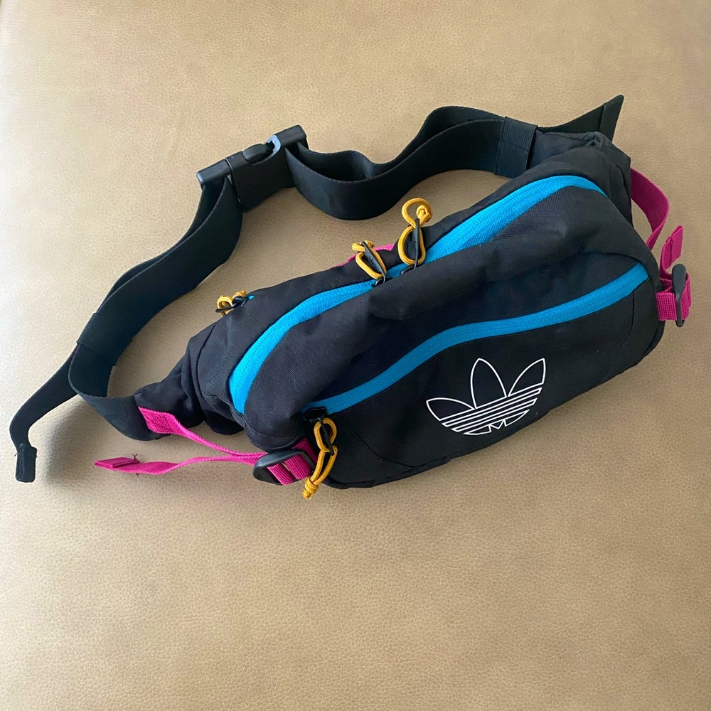 Adidas originals retro unisex adult utility Crossbody bag